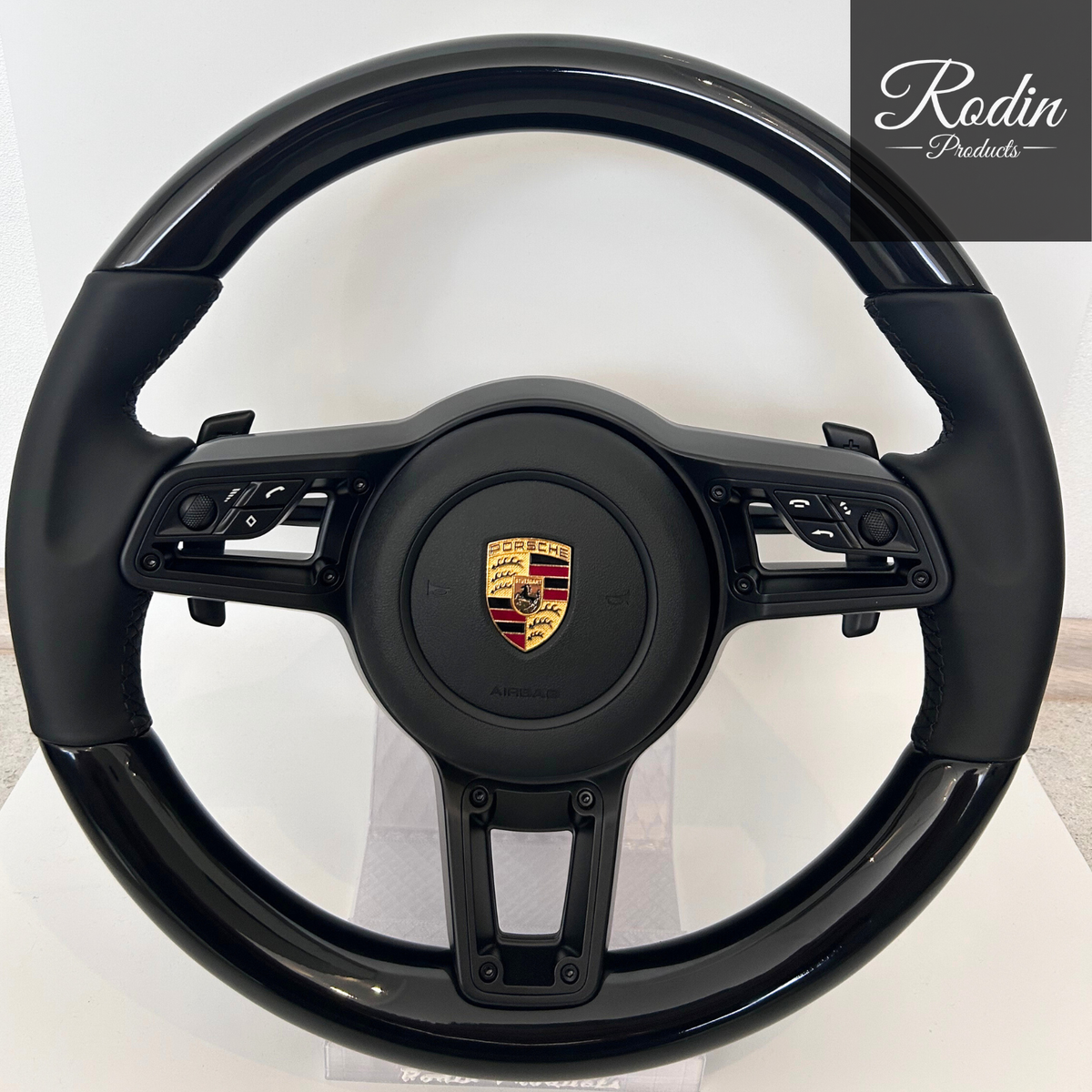Pianoschwarzes Sportlenkrad für Porsche Modelle