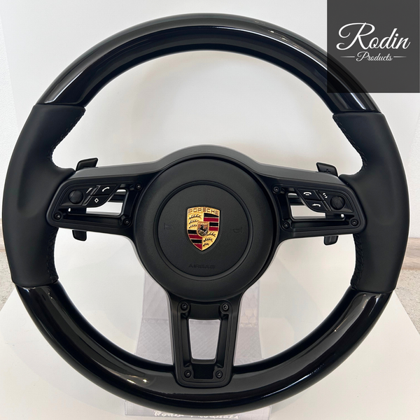 Pianoschwarzes Sportlenkrad für Porsche Modelle